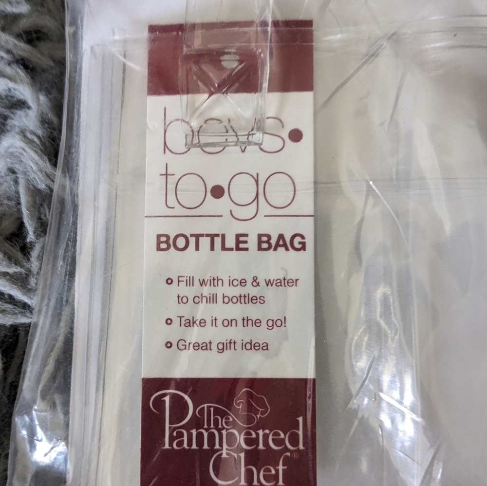 PAMPERED CHEF #2322 Bev to go Bottle Bag discontinued reusable  NIP